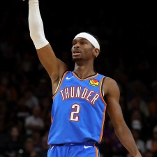 Jokic a remporté le titre de MVP de la saison régulière, Alexander est le plus respecté dans le cœur du Thunder